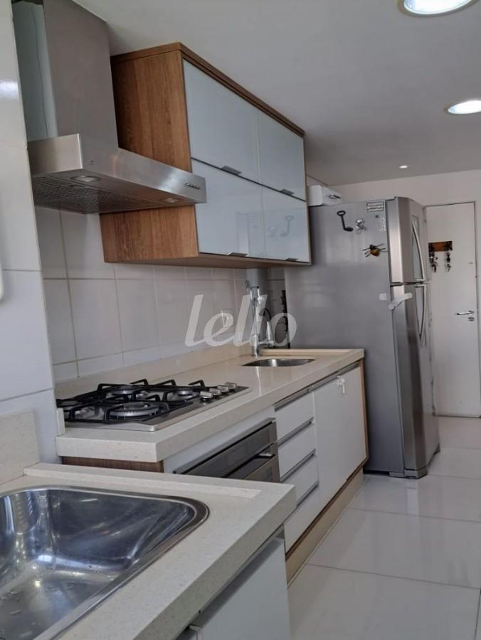 COZINHA de Apartamento à venda, Padrão com 64 m², 2 quartos e 2 vagas em Parque São Lucas - São Paulo