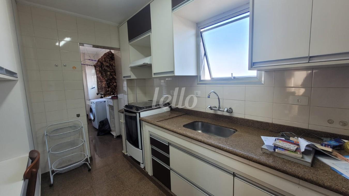 COZINHA de Apartamento à venda, Padrão com 76 m², 2 quartos e 1 vaga em Vila Santa Clara - São Paulo