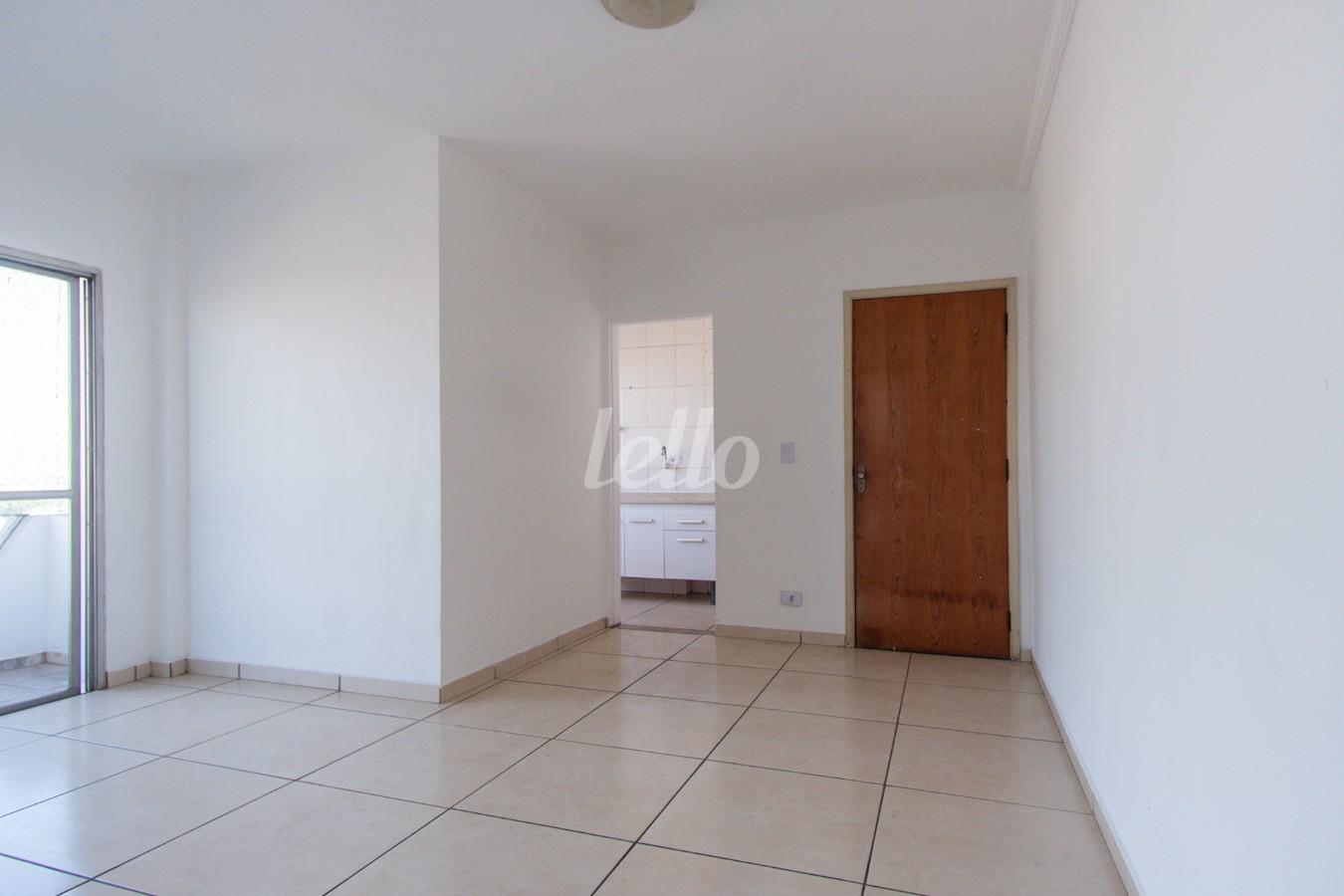 03SALA_002 de Apartamento para alugar, Padrão com 50 m², 2 quartos e 1 vaga em Cangaiba - São Paulo