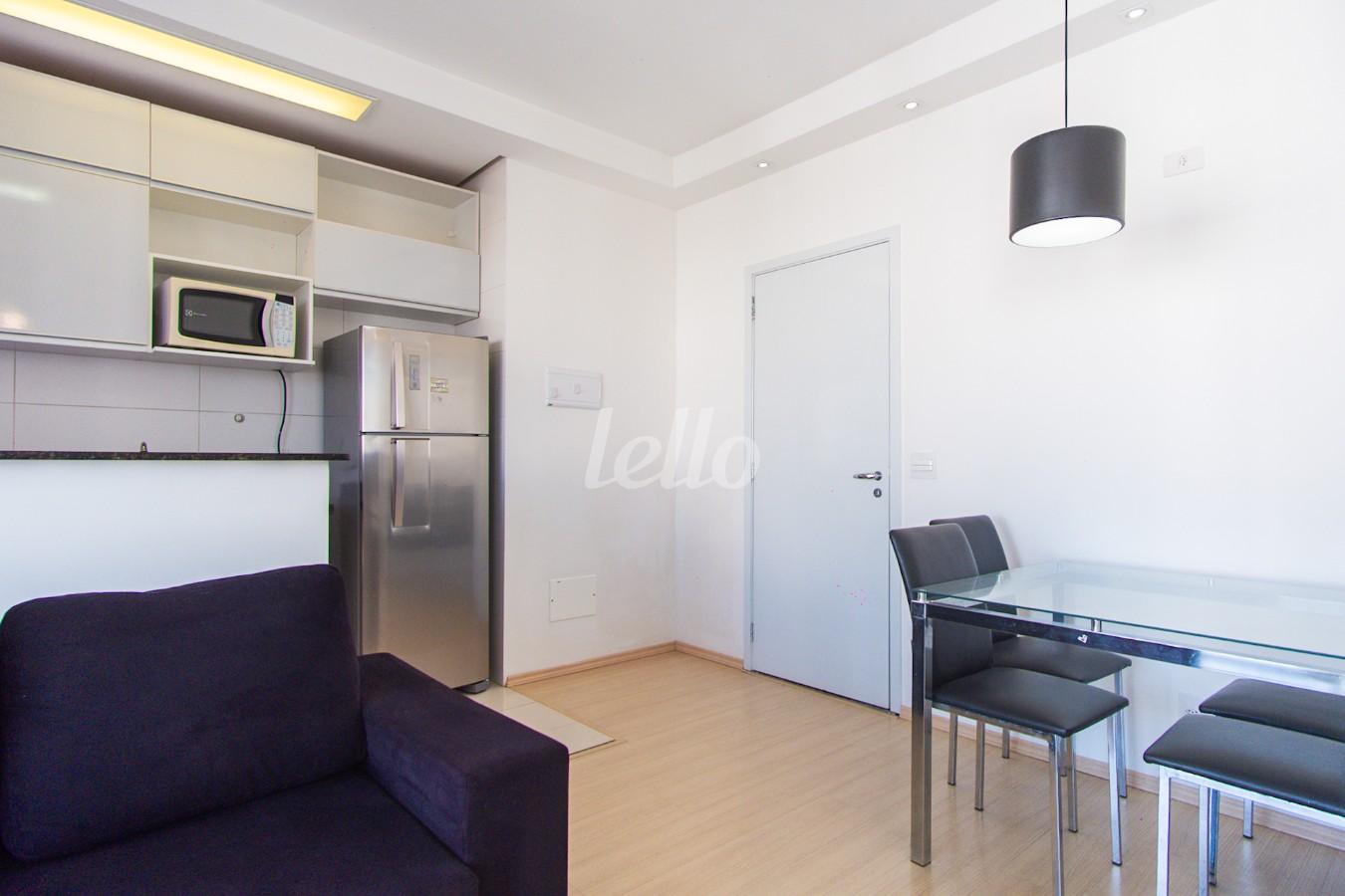 03SALA_001 de Apartamento para alugar, Padrão com 40 m², 1 quarto e 1 vaga em Vila Regente Feijó - São Paulo