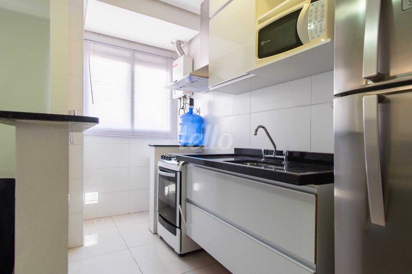 07COZINHA_001 de Apartamento para alugar, Padrão com 40 m², 1 quarto e 1 vaga em Vila Regente Feijó - São Paulo