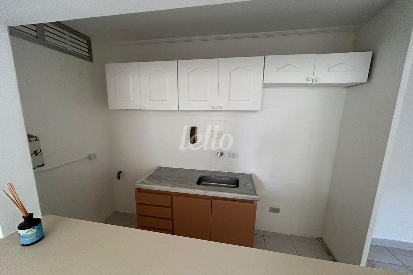 COZINHA de Apartamento à venda, Padrão com 35 m², 1 quarto e 1 vaga em Jardim Paulista - São Paulo