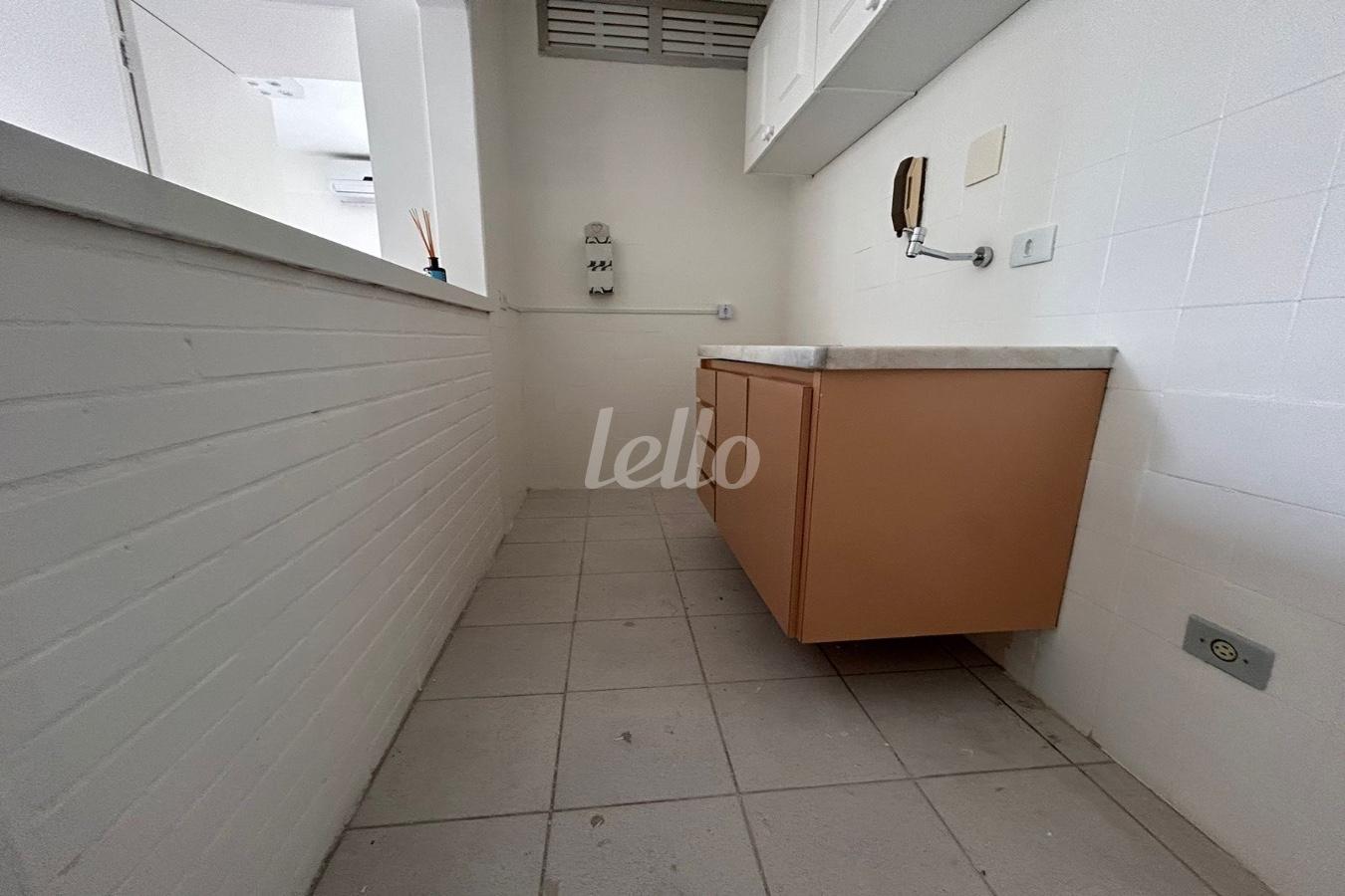 COZINHA de Apartamento à venda, Padrão com 35 m², 1 quarto e 1 vaga em Jardim Paulista - São Paulo