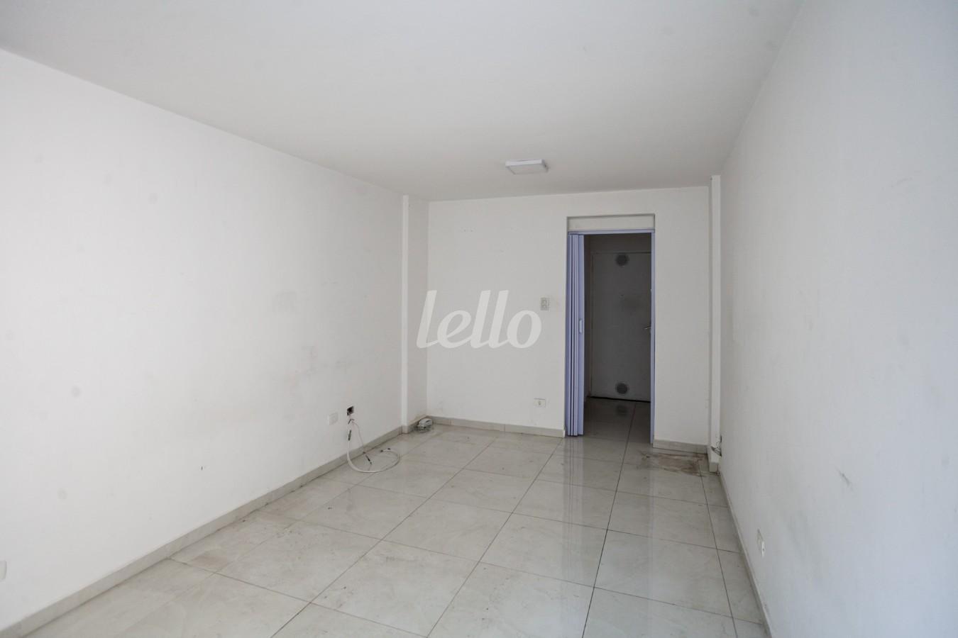 SALA de Apartamento para alugar, Padrão com 32 m², e em Vila Buarque - São Paulo