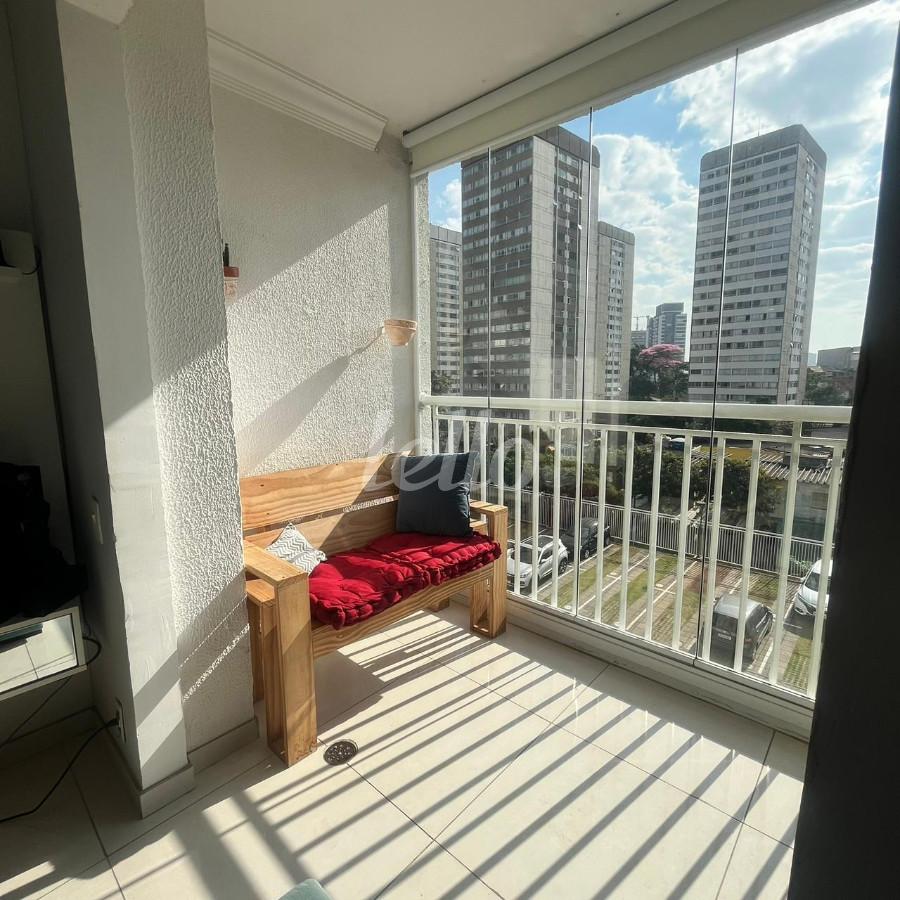 SACADA INTEGRADA de Apartamento à venda, Padrão com 60 m², 3 quartos e em Vila Independência - São Paulo