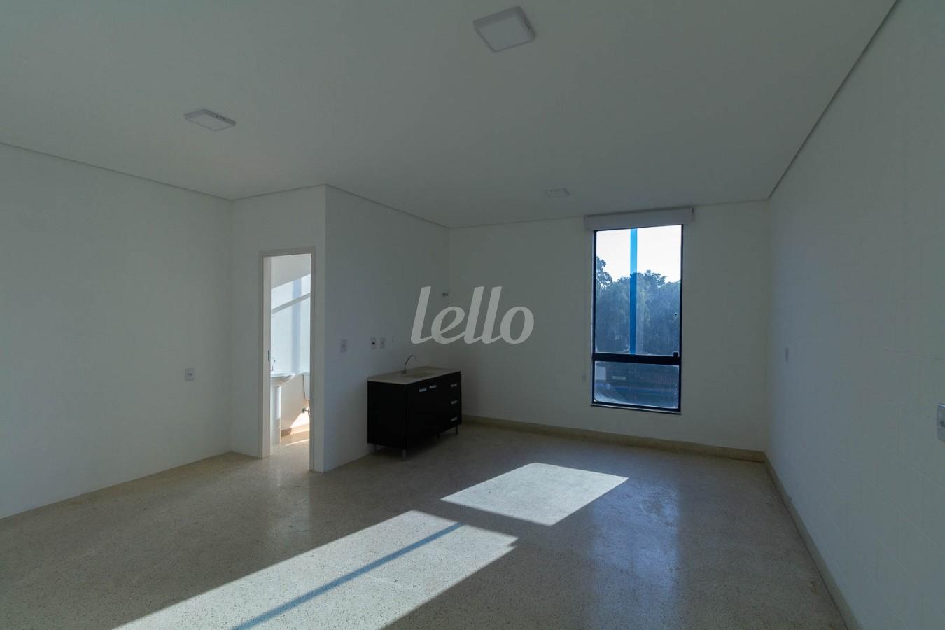 STUDIO de Apartamento para alugar, Padrão com 22 m², 1 quarto e 1 vaga em Vila Antônio - São Paulo